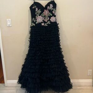 Rina do Montella Long Black Evening Dress Size 12